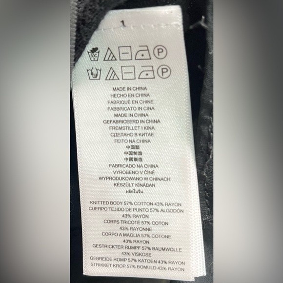 Michael Kors Women's Short Sleeve Black Sweater Top with Sheer Bottom Size Small - Picture 7 of 7